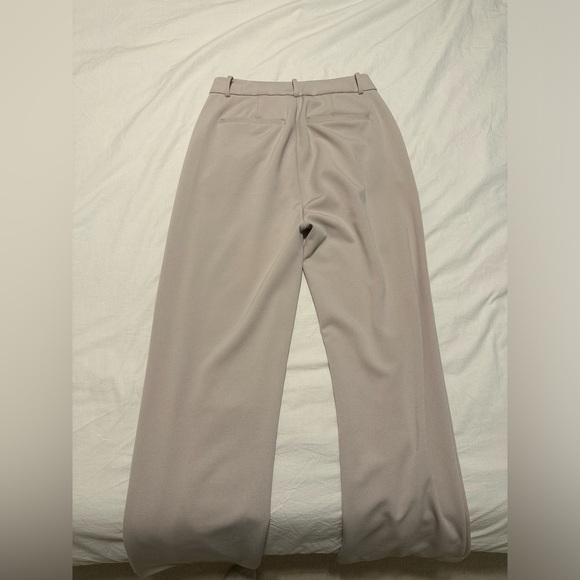 Cuts Clothing Women’s Essential Pant - Picture 5 of 5
